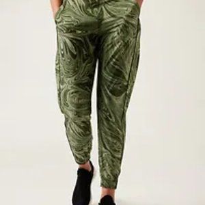 Athleta Brooklyn joggers. NWOT.